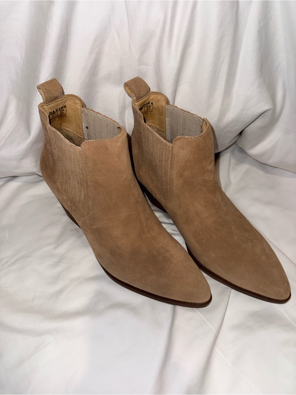 Portland Leather Dakota Western Boot in Tan Suede